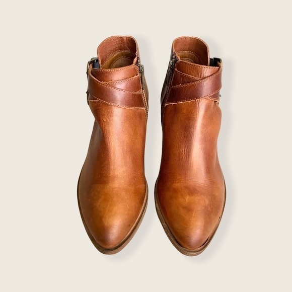 Frye Ray Cognac Leather Belt Western Ankle Bootie - Picture 8 of 15